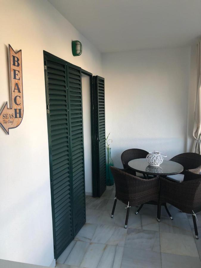 Apartamento En Urbanizacion Los Enebros Уелва Екстериор снимка